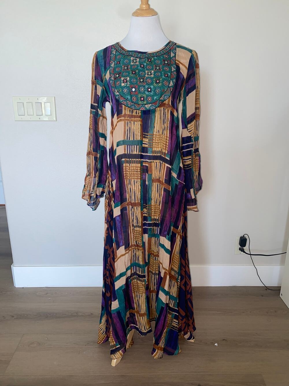 Ritu Kumar Kurta Dress Maxi Semi Sheer Bell Sleeve Boho Hippie Size Small NWT